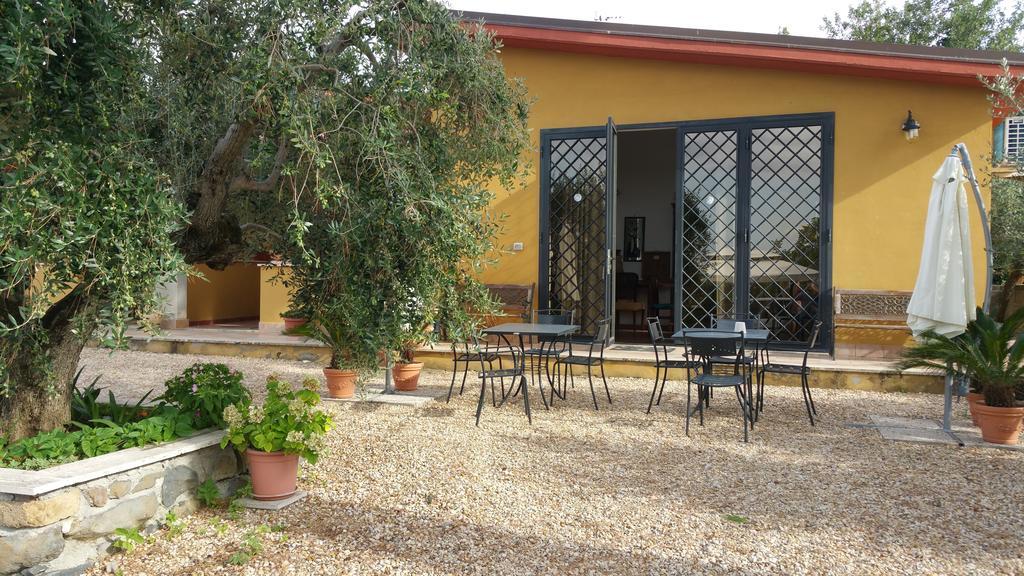 Le Villette Bed & Breakfast *